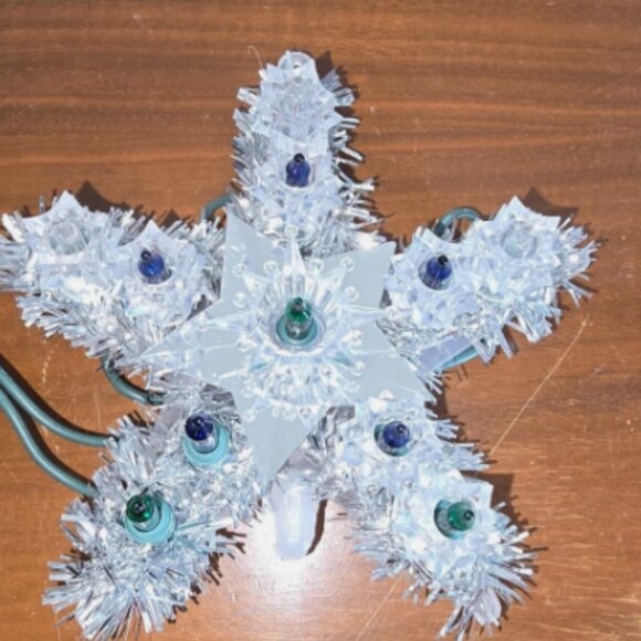 Star Tree Topper with White, Blue and Green Bulbs - Picture 2 of 4